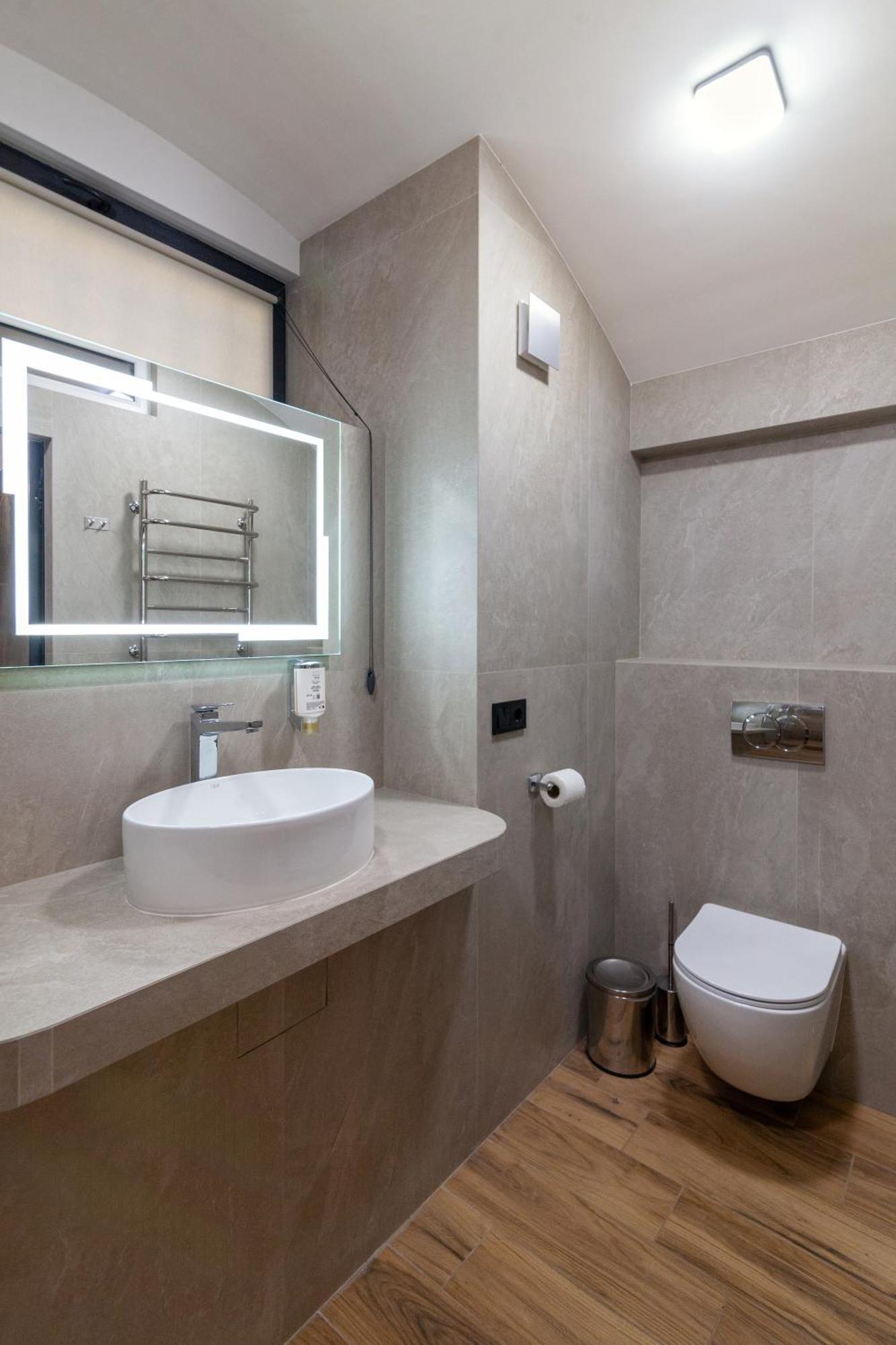 Royal Hot Jucuzzi Apartment Львів Екстер'єр фото