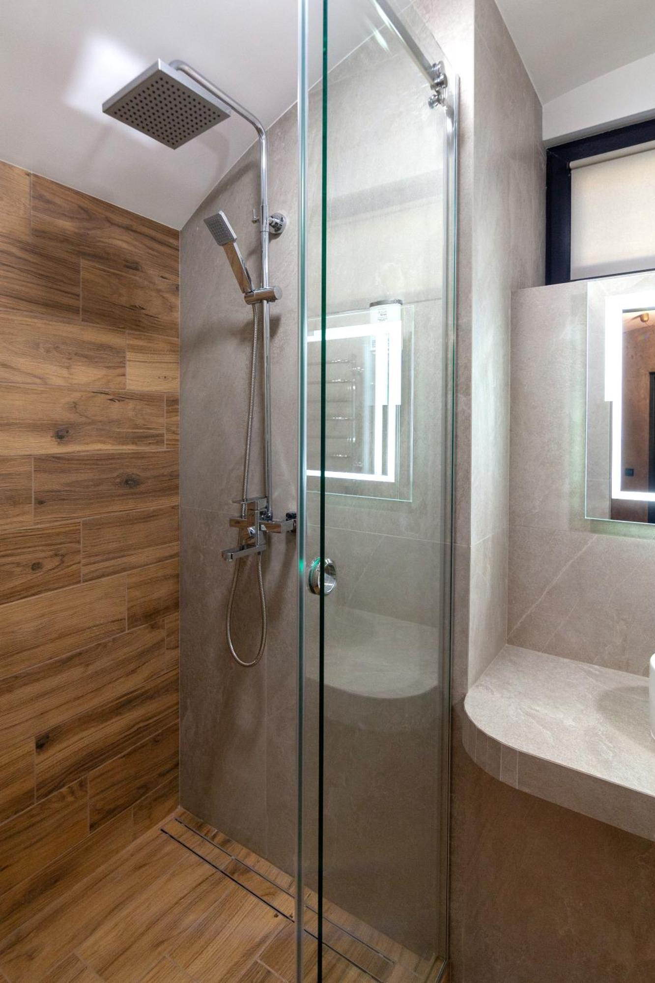 Royal Hot Jucuzzi Apartment Львів Екстер'єр фото