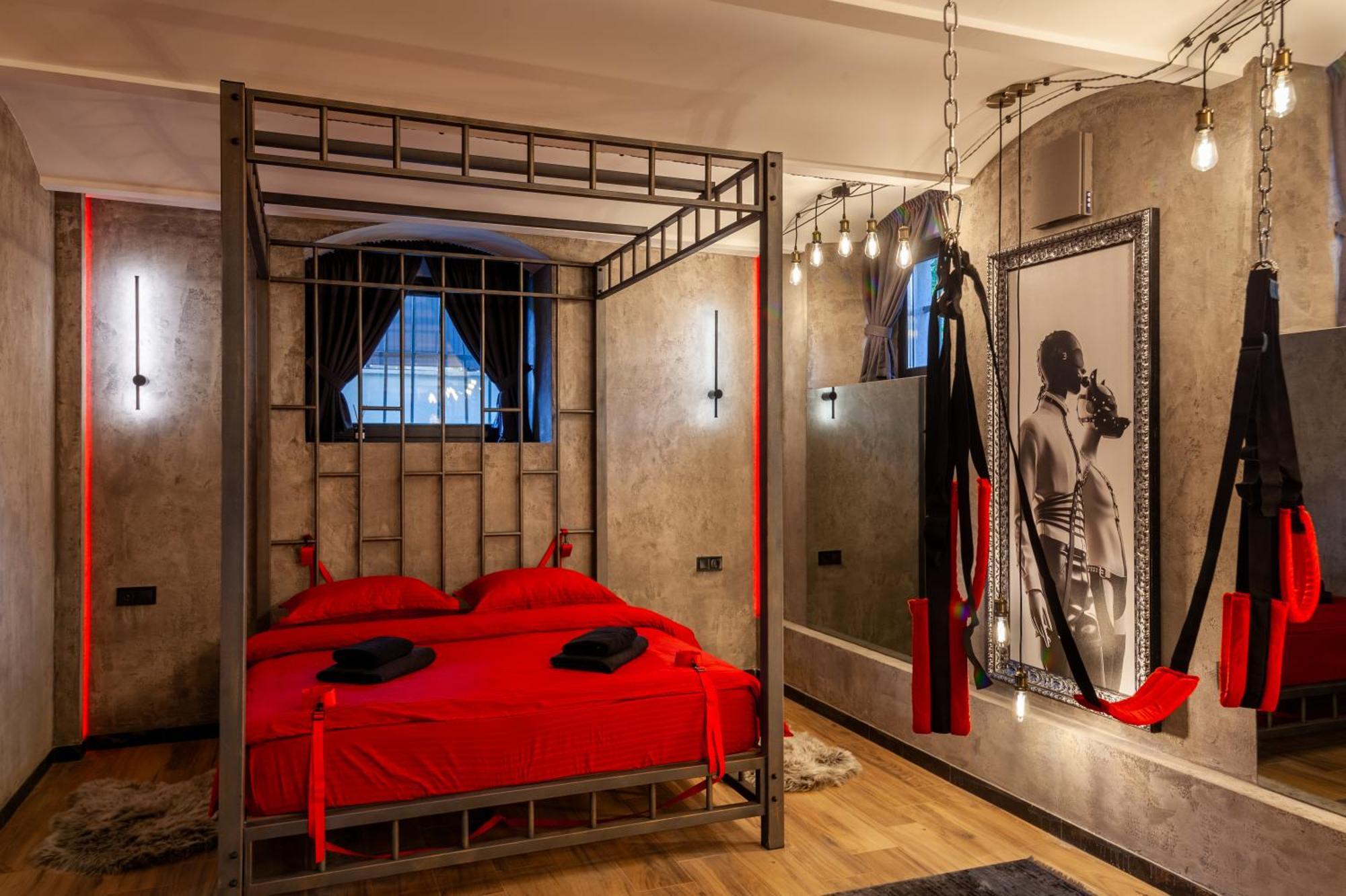 Royal Hot Jucuzzi Apartment Львів Екстер'єр фото